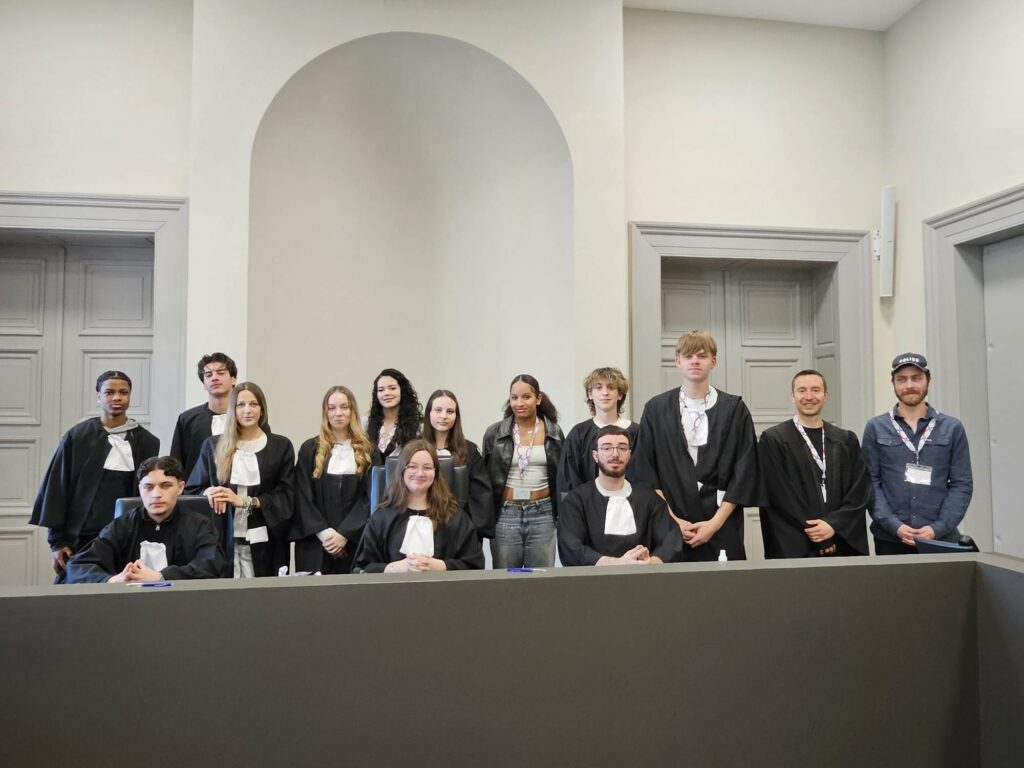 D’4GSO3 am Palais de Justice Diekirch