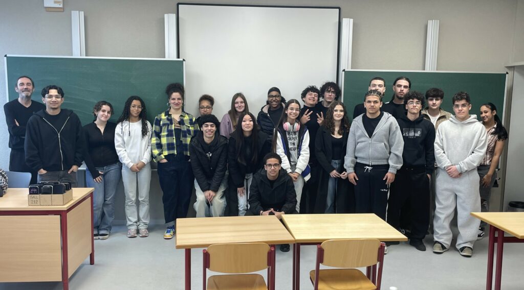 Immersivt Klassenzëmmerstéck « Mirror(s) » sensibiliséiert eis SchülerInnen