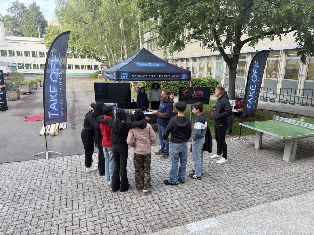 D’Roadshow vun der “Take Off Science Show” am LTEtt