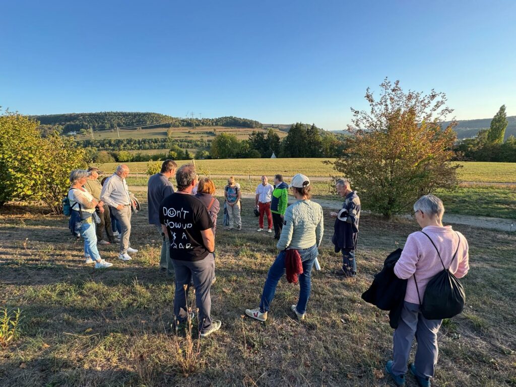 Abendspaziergang im Arboretum: Früchte und Herbstfärbung
